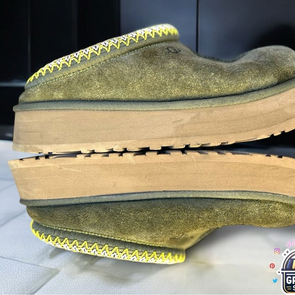 UGG TAZZ WOMEN SLIPPERS SUEDE BURNT OLIVE US 8 /UK 6 /EU 39 - Picture 9 of 11